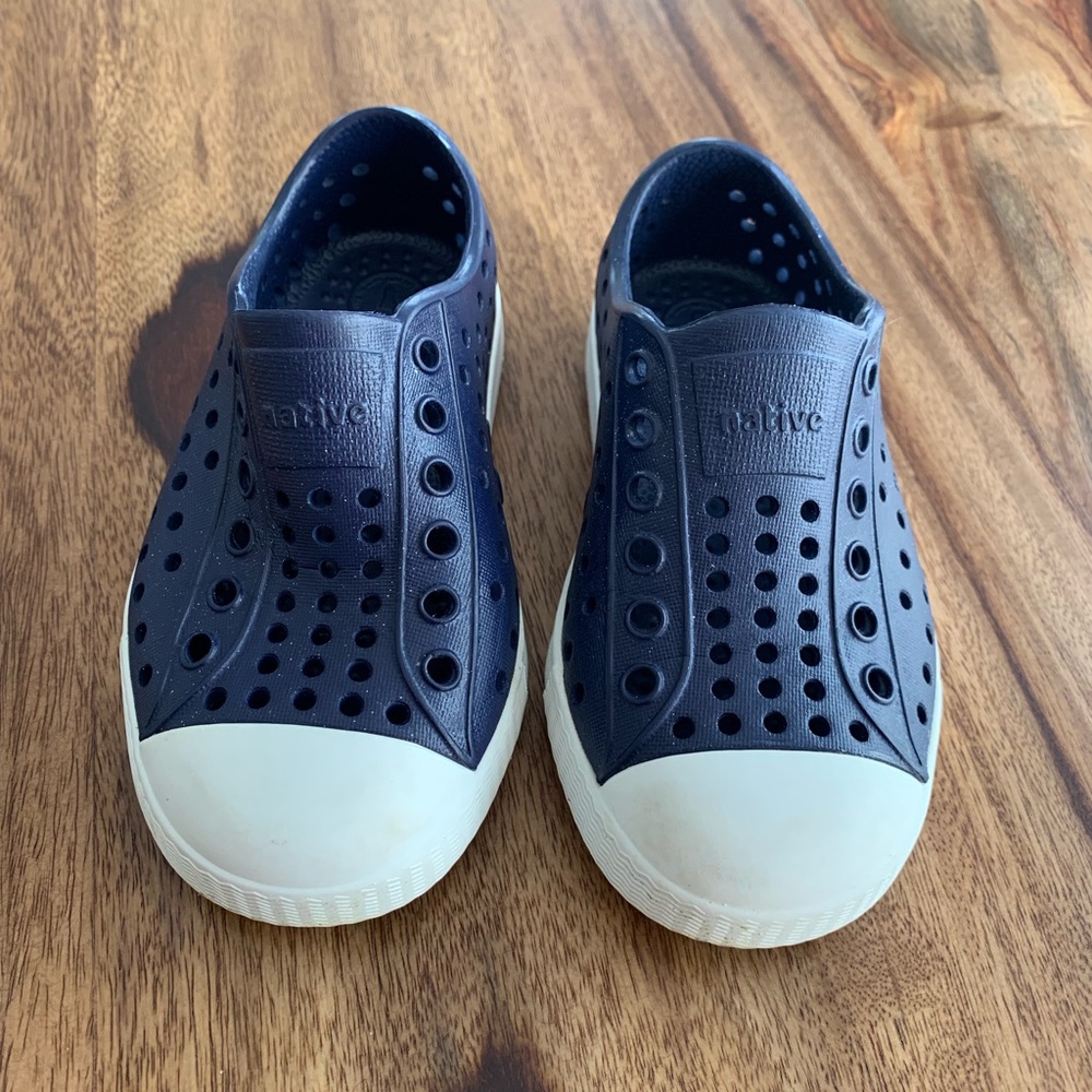 Native Jefferson Toddler Shoes - Size 7